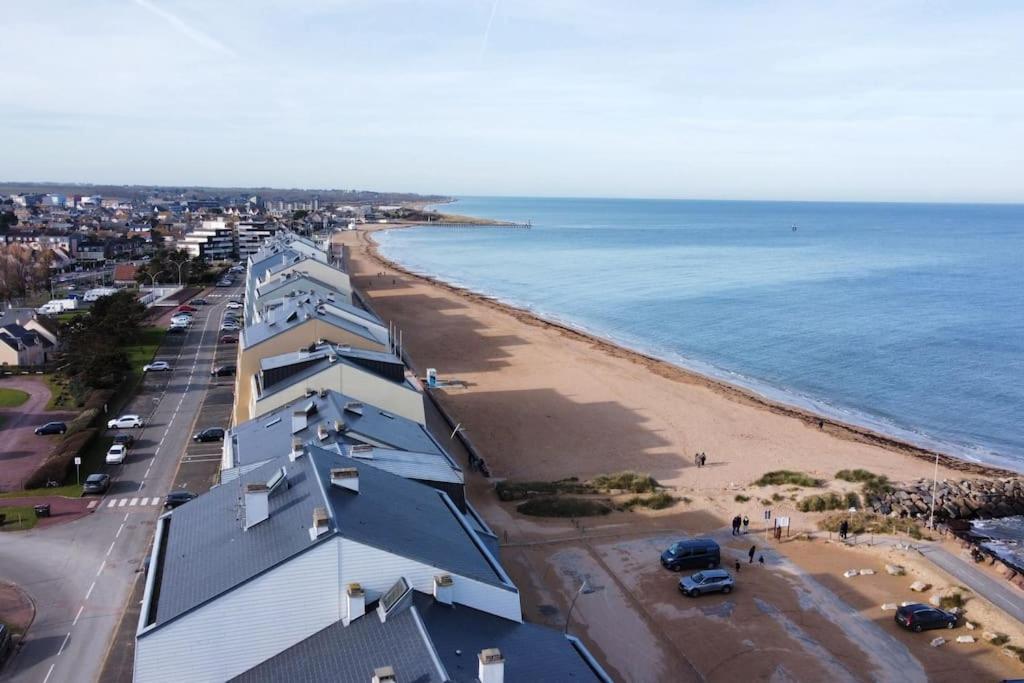 Studio - Balcon - Bord De Mer Courseulles-sur-Mer Exterior photo